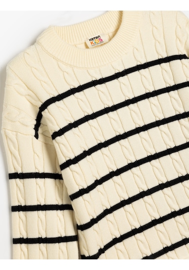 Koton Kazak Uzun Kollu Bisiklet Yaka Viskoz Karışımlı Ekru Çizgili 5wkg90108at Ekru Çizgili