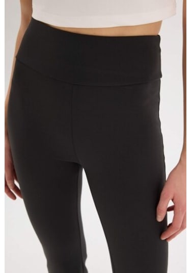 DeFactoFit Flare Fit Sporcu İnce Eşofman Altı İspanyol Paça Standart Boy Basic Düz B3988AX25SPAR231