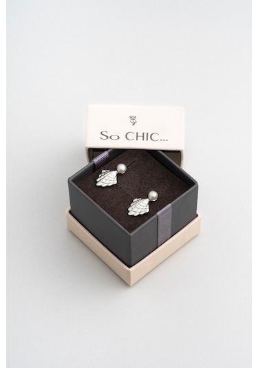 So Chic İnci Kabuğu 18 Ayar Beyaz Altın Kaplama Gümüş Küpe Beyaz