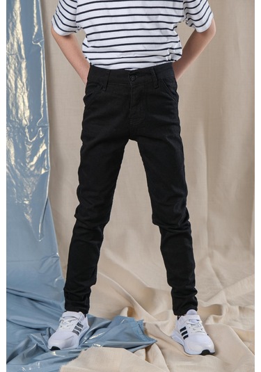 Erkek Çocuk Dar Paça Siyah Kot Pantolon 001