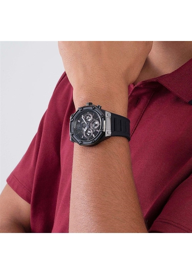 Guess GUGW0263G4 Erkek Kol Saati