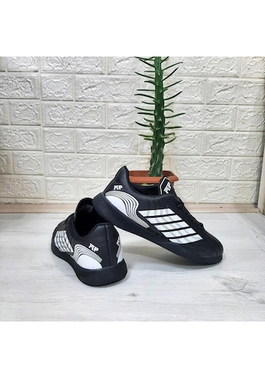 M.p 1351 Siyah-beyaz Kaymaz Taban Futsal Futbol Ayakkabı Siyah - Beyaz