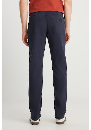 Wrangler Texas Straight Fit Pamuklu Esnek Erkek Pantolon W1218646411 Lacivert