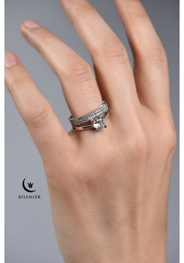 Kadın Taşlı Çift Yüzük Görünümlü Metal Yüzük Uzun Ömürlü,şık Tasarım 24 Lü Kutu Çok Renkli