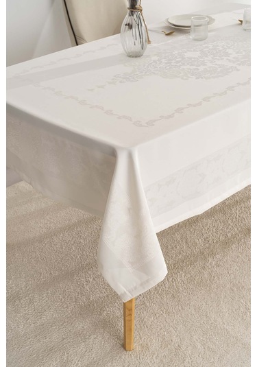 Jumbo Jakar Krem Sıvı İtici Leke Tutmaz Masa Örtüsü 160x220 Cm Krem