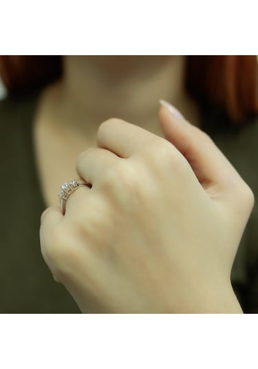 Lova 0,35 Karat Pırlanta Tria Yüzük - 1030131