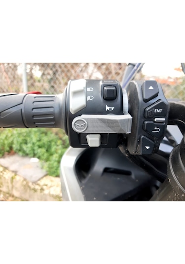 Cfmoto 250sr - 250nk Uyumlu Korna Basma Aparatı Renk:kırmızı