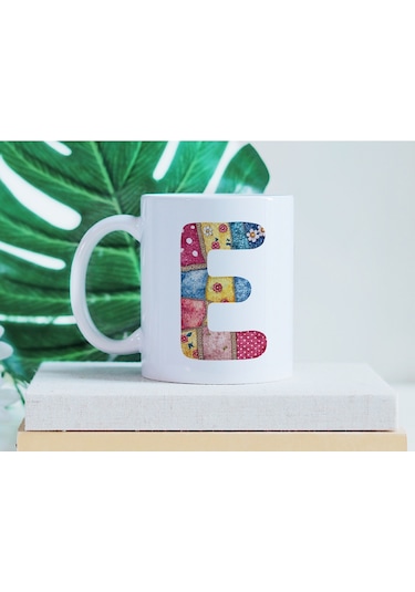 E Harfli Retro Çiçekli Kupa Bardak - Patchwork Tarz Yamalı Desenli İsme Özel Kupa - Hediye 07 Beyaz