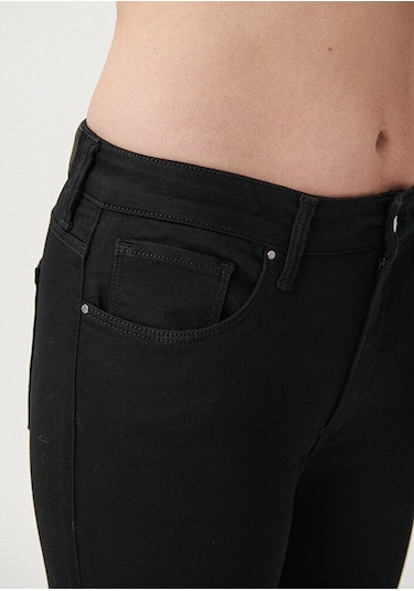 Mavi - Marli Siyah Jean Pantolon 101339-85945 Siyah