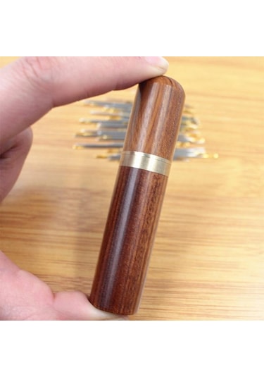 Siyah 1 Adet Dıy Dikiş İğneleri Tutucu Depolama Tüpü Ahşap Kutu El Dikiş İğneleri Durumda Deri Örgü Nakış Tamir İğneleri Konteyner