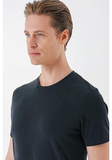 Slim Fit Bisiklet Yaka Pamuklu Siyah Tişört Ts 880 Siyah