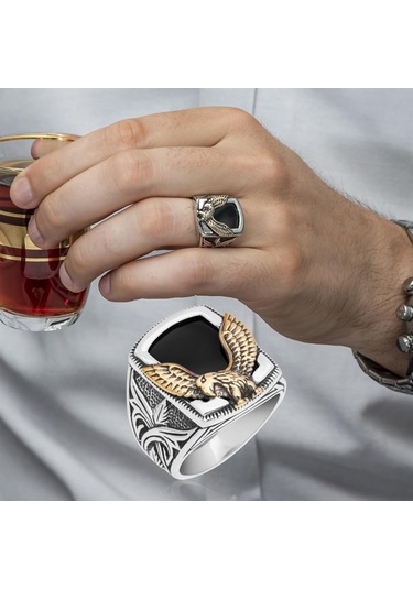 Alyans Evim Kartal Motifli Kare Siyah Oniks Taşlı 925 Gümüş Erkek Yüzük
