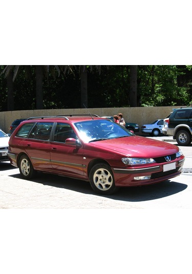 932737 Sağ Ön Kapı Direk Bandı Peugeot 406 - Sw