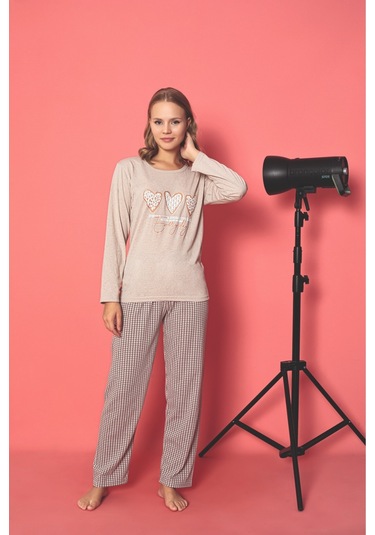 Kadın Penye Sıfır Yaka Bej Renk Uzun Kollu Pijama Takımı Bej