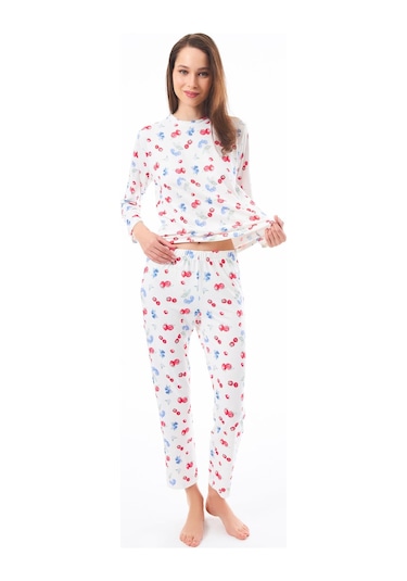 Premium Yazlık Kadın Pijama Takımı Meyve Desenli Yumuşak Dokulu Bisiklet Yaka Uzun Kollu Krem