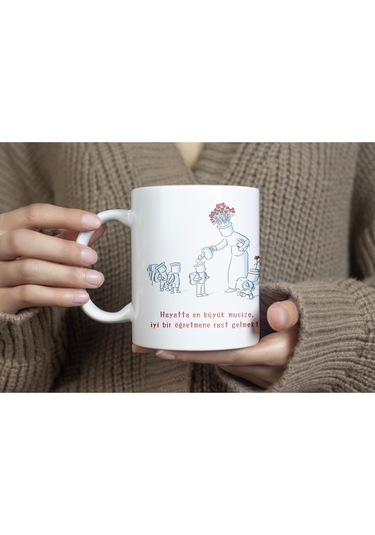 Öğretmenler Günü Kupa Bardak Hayatta En Büyük Mucize İyi Bir Öğretmene Rast Gelmektir Yazılı Beyaz