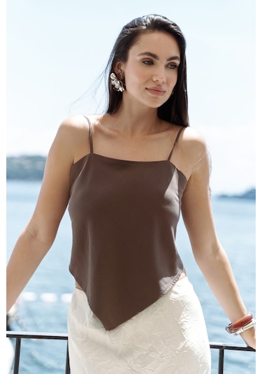 Mai Collection Mai Studios Co. Alytih Üçgen Detay Soft Kahve Crop Kahve