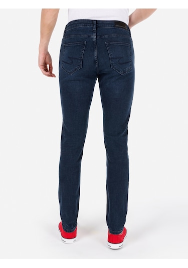 Colins 041 Danny Dar Kesim Düşük Bel Dar Paça Koyu Mavi Erkek Pantolon 001 Colins 041 Danny Dar Kesim Düşük Bel Dar Paça Koyu Mavi Erkek Pantolon 001