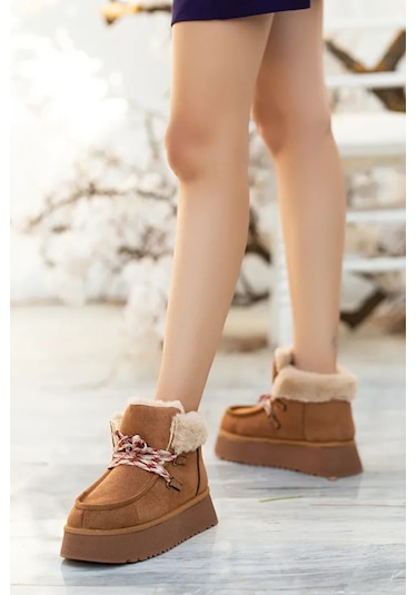 Bağcıklı Kalın Tabanlı Katlanır Yaka Kürklü Kadın Bot Taba