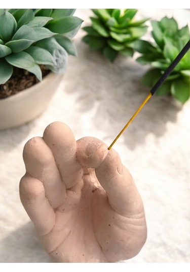 El Formunda Beton Tütsülük Ve Dekoratif El Objeleri - Minimalist El Yapımı Tütsü Standı Tasarım