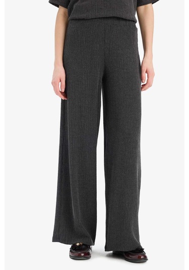 DeFacto Wide Leg Geniş Paça Bürümcük Pantolon E3232AX25SPAR148 DeFacto Wide Leg Geniş Paça Bürümcük Pantolon E3232AX25SPAR148