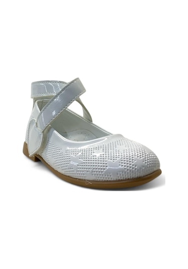 487 Kız Bebek Babet Beyaz Rugan