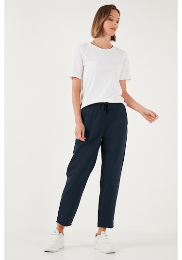 Lela Pamuklu Normal Bel Regular Fit Düz Paça Bayan Pantolon 668Yp42282S4 Lacivert