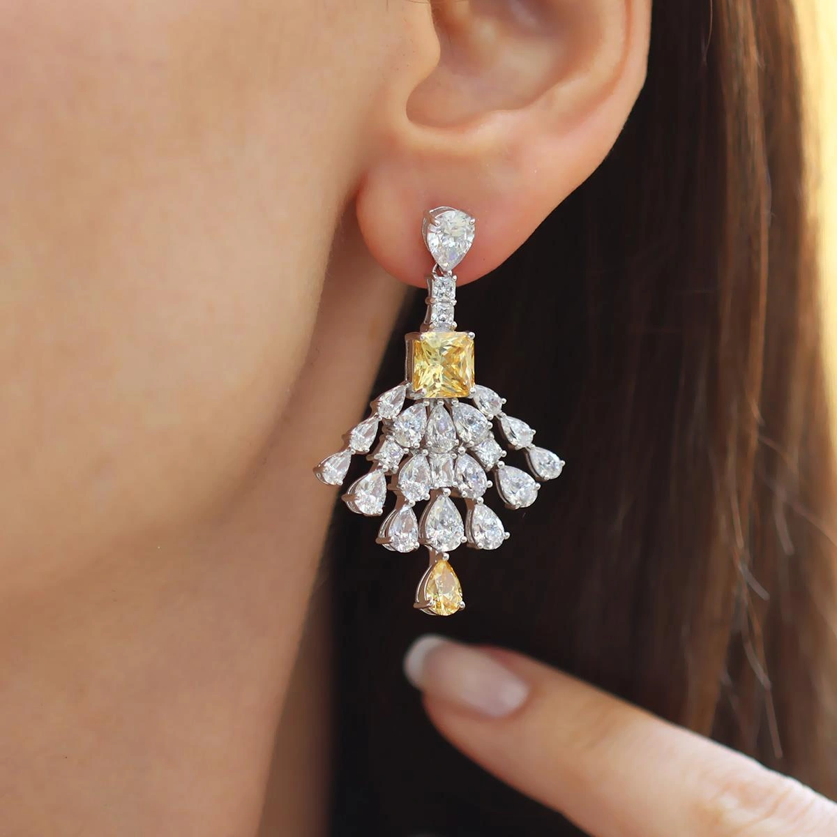 Damla Sitrin Taşlı Işıltı Gümüş Küpe Gümüş