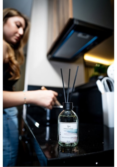 Vivaldi Home Okyanus Esintisi Çubuklu Oda Kokusu Esansiyel Uçucu Yağ 100 ML