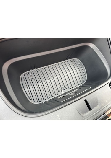 Kaiser Tesla Model Y Juniper Ön Küçük Bagaj Havuzu, 2025- Sonrası