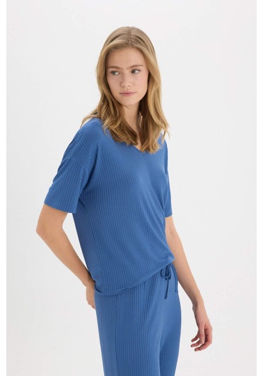 DeFacto Pijama Takımı Fitilli Kaşkorse Kısa Kollu Üst Esnek Belli Kapri Boy Alt-Fall in Love E0865AX25SPIN33