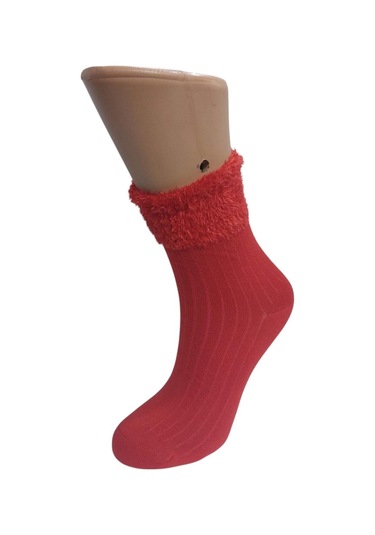 Kırmızı Püsküllü Kadın Pamuklu Soket Çorap Kırmızı