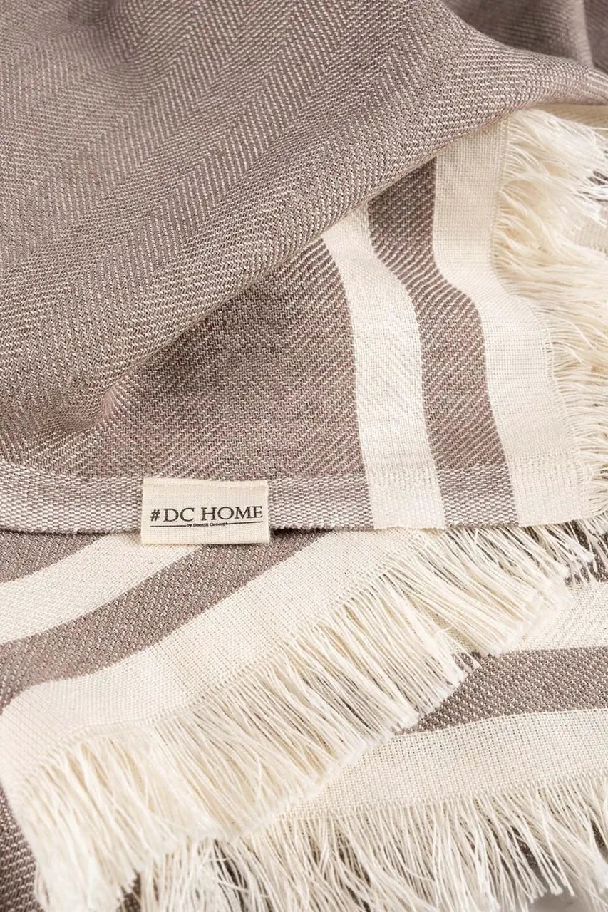 Alinda Pamuklu Maxi Boy Kolları Kapatan Kaymaz Terletmez Koltuk Örtüsü 170x300 - Kahverengi Kahverengi