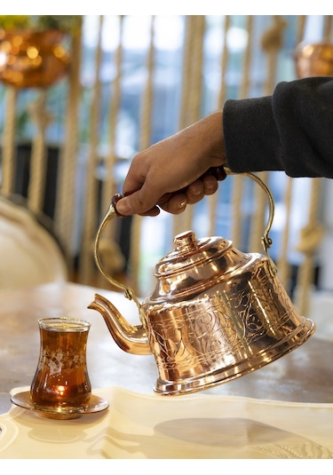 İşlemeli Maraş Demlik Parlak Bakır Uçlu Bakır