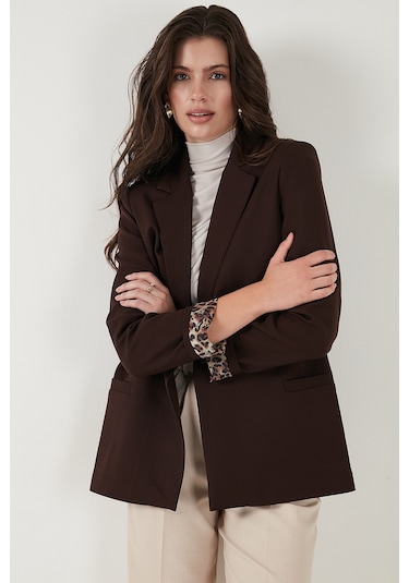 Lela Standart Fit Mono Yaka Desenli Astar Detaylı Blazer Bayan Ceket 6524003 Kahve
