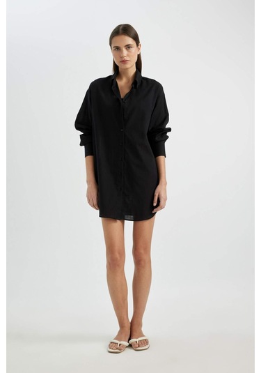 DeFacto Regular Fit Pamuklu Plaj Gömleği-Fall in Love W8241AZ24SMBK27 Siyah DeFacto Regular Fit Pamuklu Plaj Gömleği-Fall in Love W8241AZ24SMBK27 Siyah