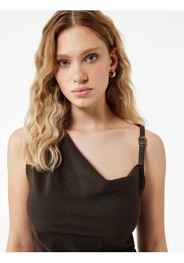 Koton Drapeli Degaje Yaka Kemer Detaylı Viskon Karışımlı Kolsuz Bluz Kahverengi Ekose 6wak60130uw Kahverengi Ekoseli