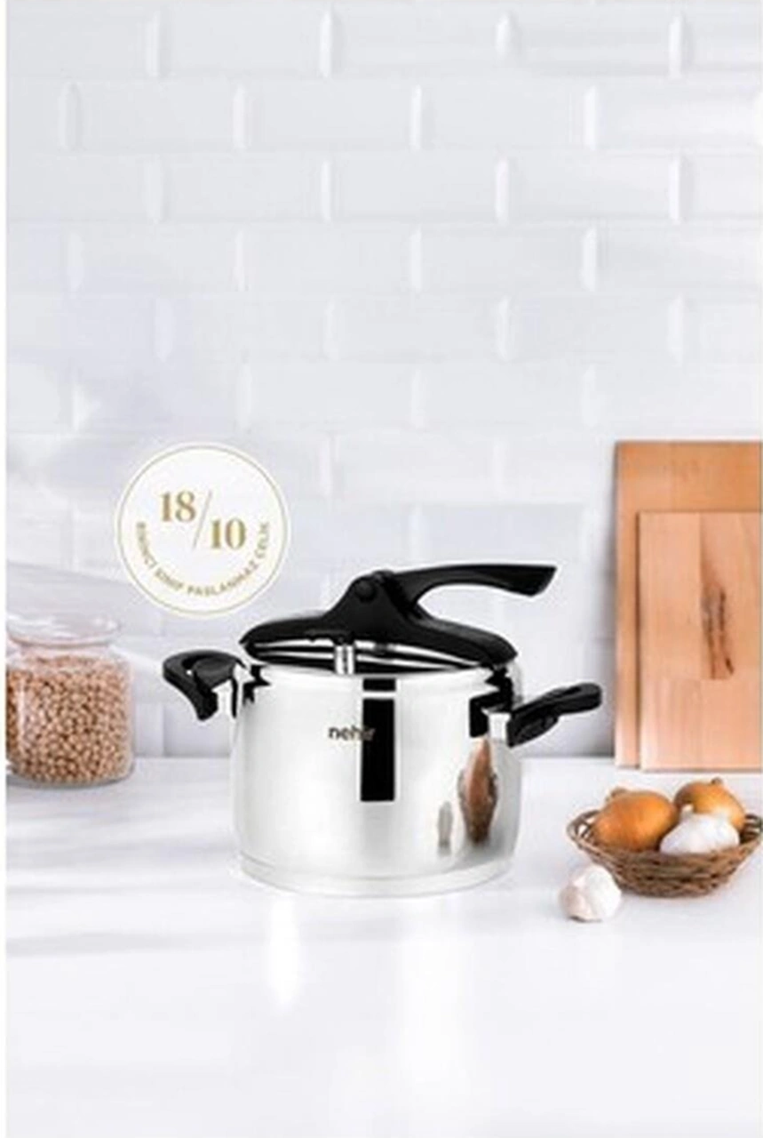 Silver Trend Paslanmaz Çelik 6 Litre Düdüklü Tencere Bakır - Siyah