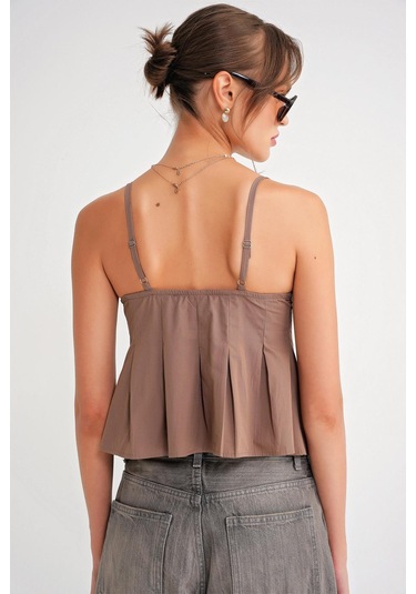 4737 Kadın Düğmeli Kuplu Pileli Bluz Moka Moka