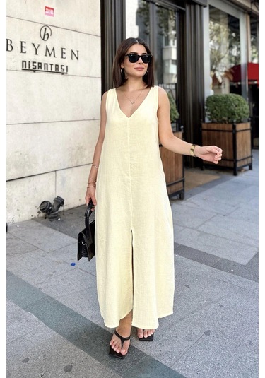Sarı Askılı İthal Müslin Kumaş, Önü Ve Arkası V Yaka, Önden Yırtmaçlı, Maksi/uzun Salaş Elbise Sarı
