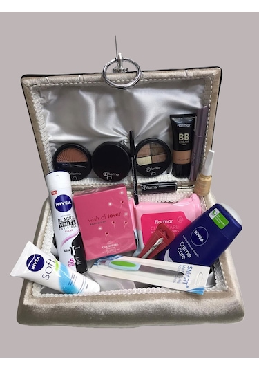 Flormar Pretty Nivea Kutulu 16 Parça Makyaj Güzellik Seti