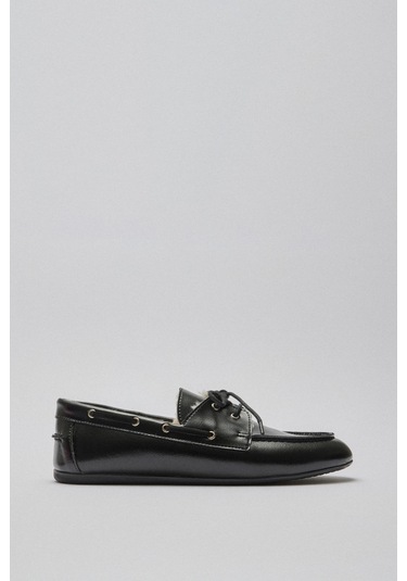 Lutvelizade Loafer 2515 İçi Kürklü Bağcıklı Siyah Kadın Loafer