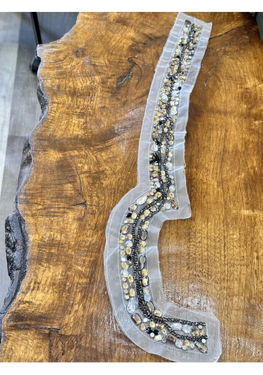 Taş İşleme Dikiş Giyim Aksesuarı Aplike 74x5 Cm