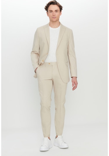 Erkek Bej Slim Fit Dar Kesim Kırlangıç Yaka Kapak Cepli Esnek Takım Elbise Bej Erkek Bej Slim Fit Dar Kesim Kırlangıç Yaka Kapak Cepli Esnek Takım Elbise Bej