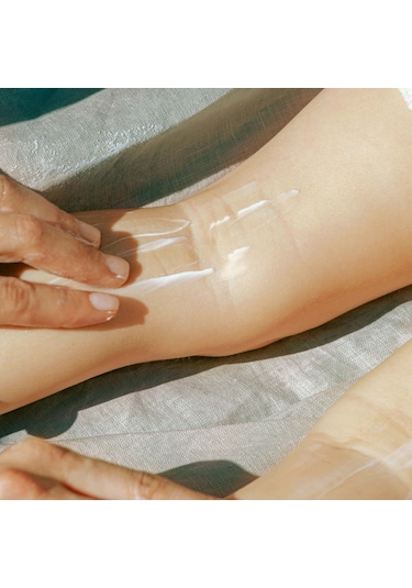 Hydra Lotion 50 Spf Güneş Koruyucu Nemlendirici Krem Cilt Bakımı Ürünü