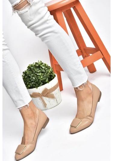 Fox Shoes P726776309 Ten Toka Aksesuarlı Kadın Babet Ten Rengi