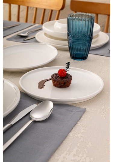 İstanbul Porselen Kınalıada 53 Parça 12 Kişilik Yuvarlak Yemek Takımı Beyaz