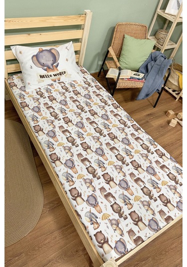 Organik Tek Kişilik Lastikli Çarşaf Seti - Sevimli Orman Arkadaşım Filminik Gezgin Renkli