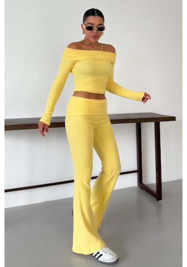 Modagen Kadın Sarı Madonna Yaka Alt-üst Pantolonlu İnterlok Takım Sarı