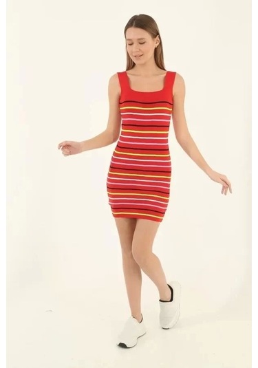 Kadın Kare Yaka Midi Boy Likralı Polelit Elbise - Kırmızı Kırmızı